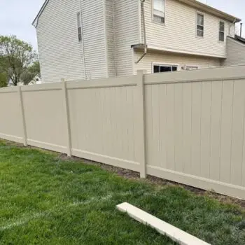 Vinyl privacy fence installation backyard